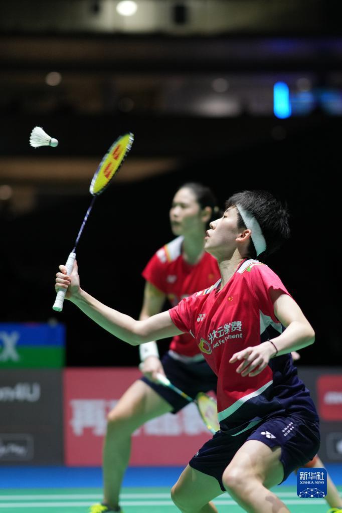 水平相互较 水平相互较