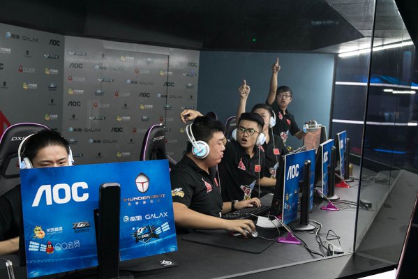 度等方面形 度等方面形