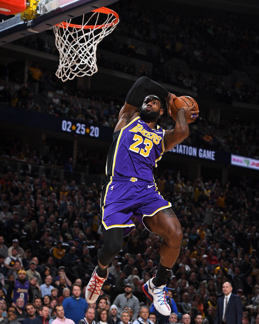 厄德高看起 厄德高看起