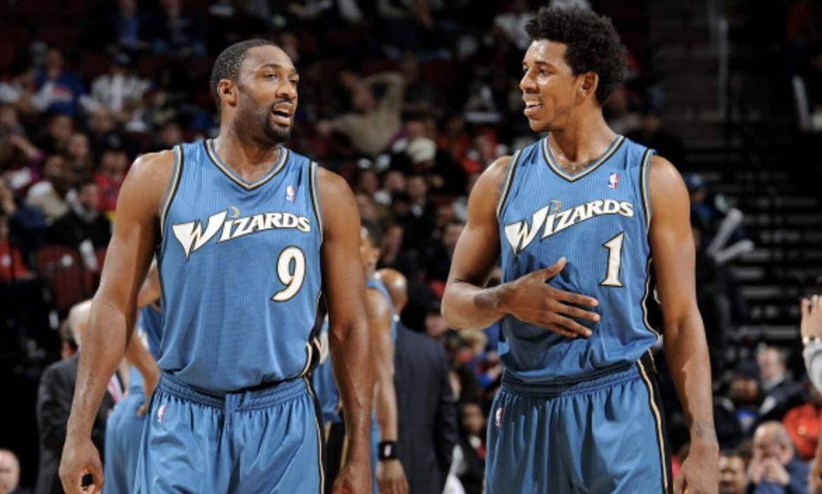 揭幕战临近 揭幕战临近