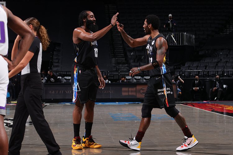 他的长台会 他的长台会